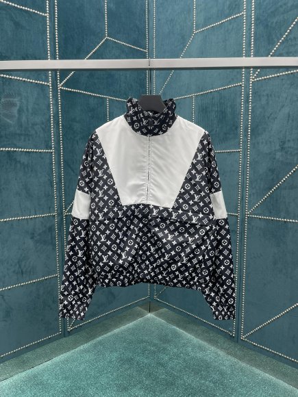 Louis Vuitton - Мужская куртка ветровка анорак DZ_2907LV2