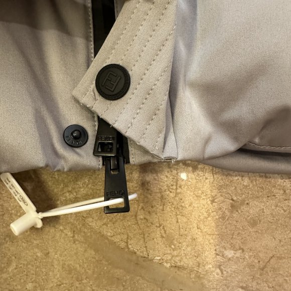 Fendi - Мужская куртка пуховик MI_0110FE9