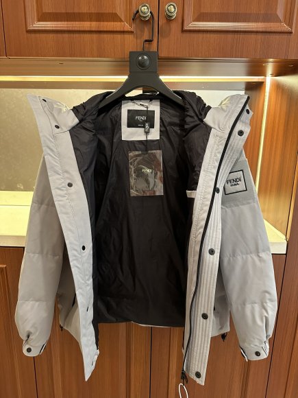 Fendi - Мужская куртка пуховик MI_0110FE9