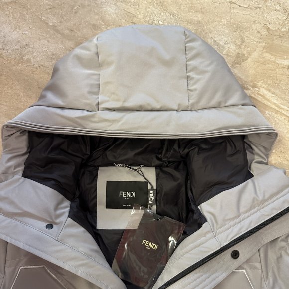 Fendi - Мужская куртка пуховик MI_0110FE9