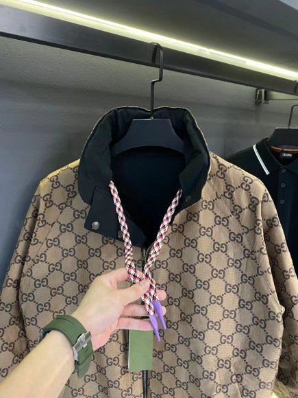 Gucci - Мужская двусторонняя куртка ветровка AH_2909GU1 Gucci - Мужская двусторонняя куртка ветровка AH_2909GU1