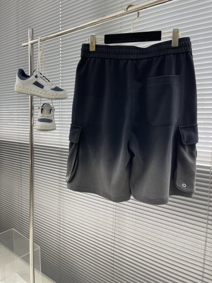 Balenciaga - Мужские шорты TJ_0406BA6 Balenciaga - Мужские шорты TJ_0406BA6