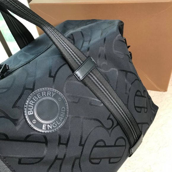 Burberry - Дорожная сумка BU1_1510BU2