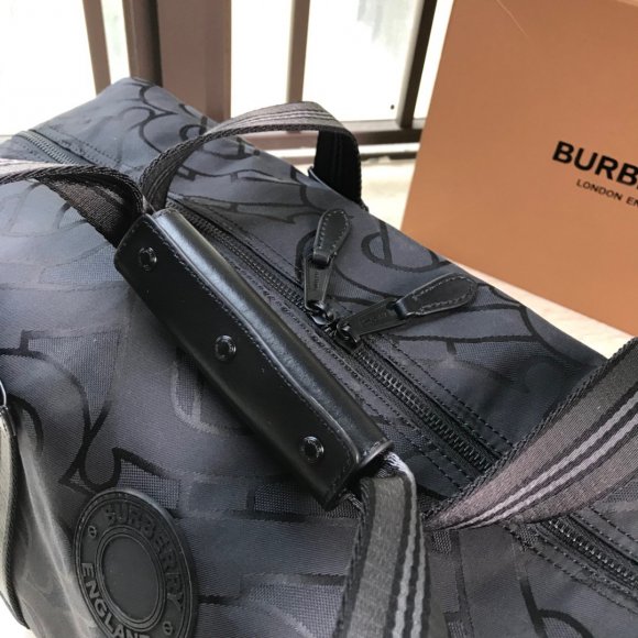 Burberry - Дорожная сумка BU1_1510BU2