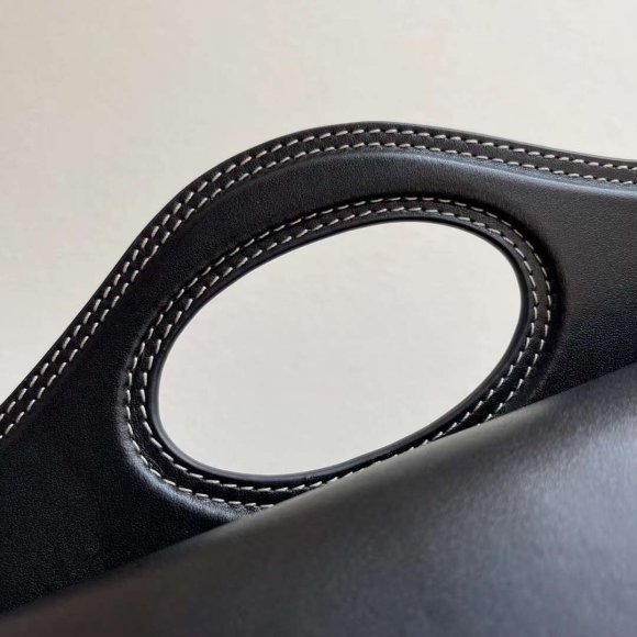 Burberry Pocket Сумка рюкзак BU_3105BU2 Burberry Pocket Сумка рюкзак BU_3105BU2