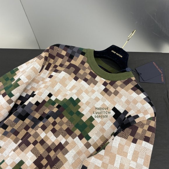 Louis Vuitton - Женская кофта свитер FY_1712LV3