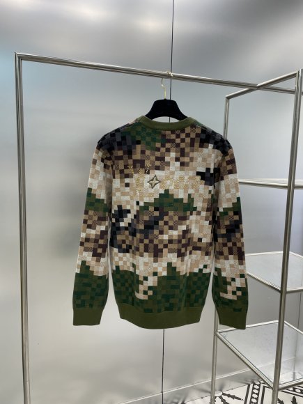 Louis Vuitton - Женская кофта свитер FY_1712LV3