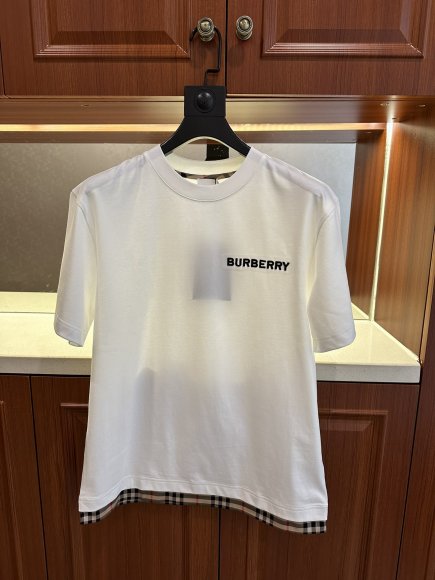 Burberry - Мужская футболка майка MI_1803BU1 Burberry - Мужская футболка майка MI_1803BU1