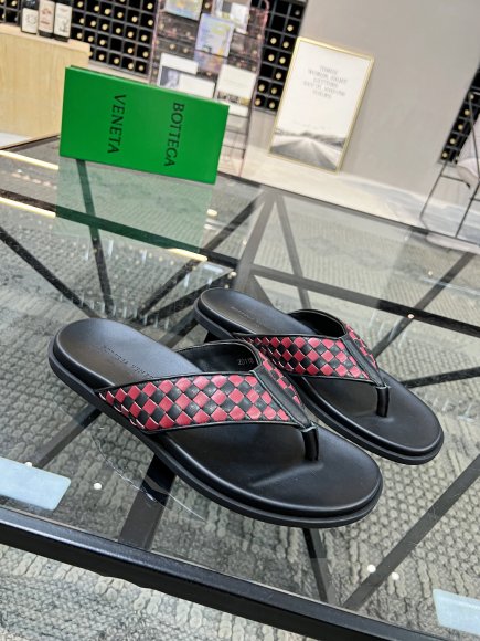 Bottega Veneta - Мужские шлепанцы сандалии GTL_1004BV10 Bottega Veneta - Мужские шлепанцы сандалии GTL_1004BV10
