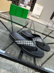 Bottega Veneta - Мужские шлепанцы сандалии GTL_1004BV10