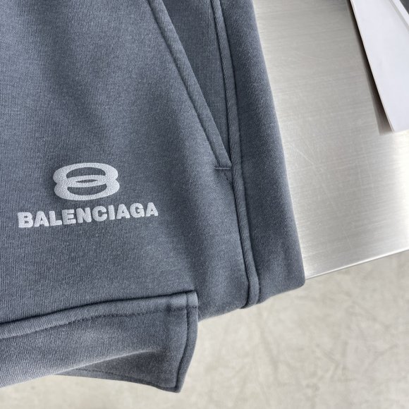 Balenciaga - Мужские шорты TJ_0406BA7 Balenciaga - Мужские шорты TJ_0406BA7