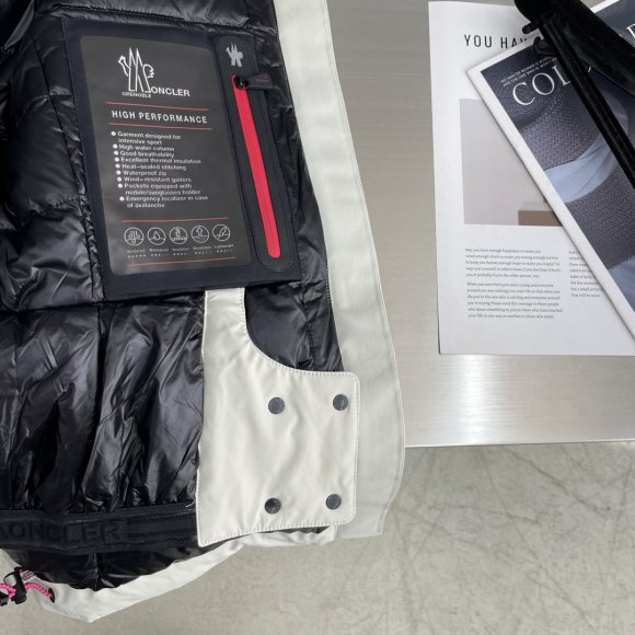 Moncler Outdoor - Женская куртка пуховик TJ_0210MO1