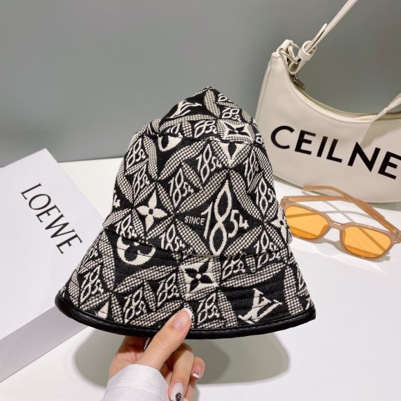 Louis Vuitton - Панама AO_2004LV7 Louis Vuitton - Панама AO_2004LV7