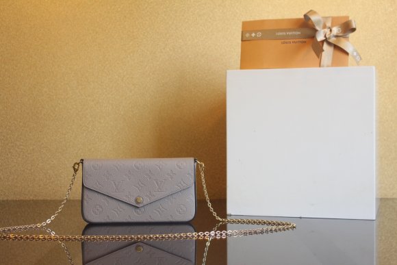 Louis Vuitton Женская сумка- клатч LV_1102LV4