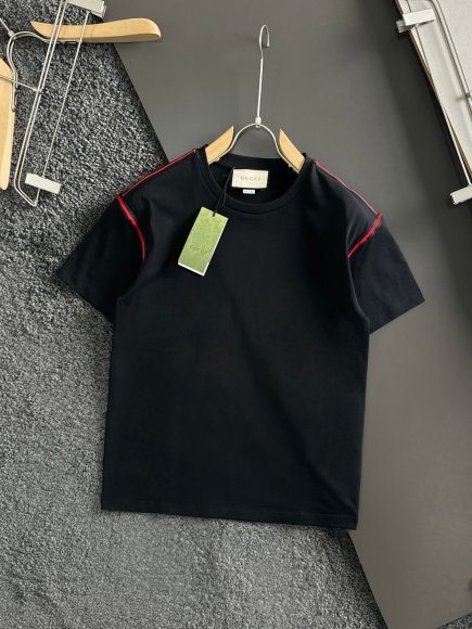 Gucci - Мужская футболка DZ_1501GU10