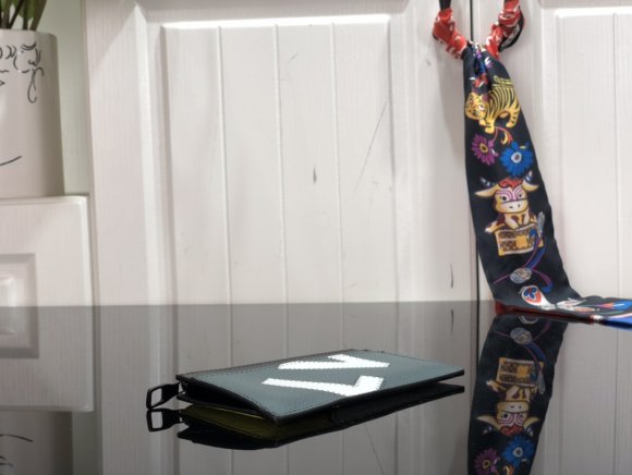 Louis Vuitton Кошелек CN_0505LV1