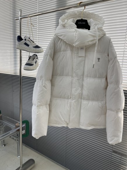 Ami - Женская куртка пуховик TJ_3010AM11 Ami - Женская куртка пуховик TJ_3010AM11