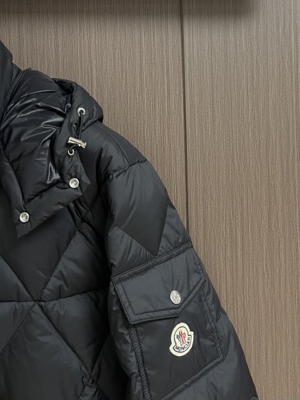 Moncler - Мужская куртка пуховик DZ_1311MO10 Moncler - Мужская куртка пуховик DZ_1311MO10