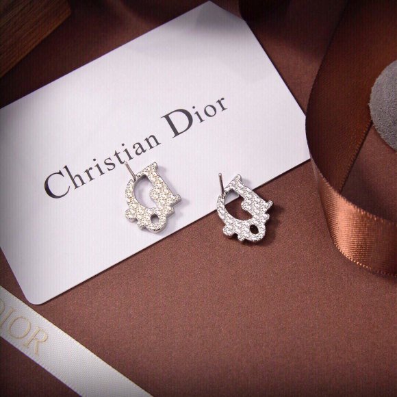 Dior Серьги UH_3105DI1 Dior Серьги UH_3105DI1