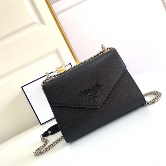 Prada - Сумка мессенджер LG_2903PR2