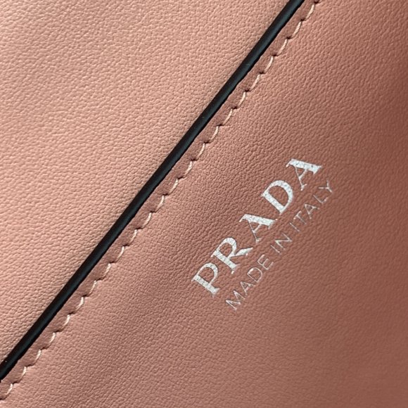 Prada - Сумка мессенджер LG_2903PR2