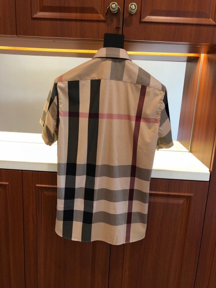 Burberry - Мужская рубашка MI_3105BU6
