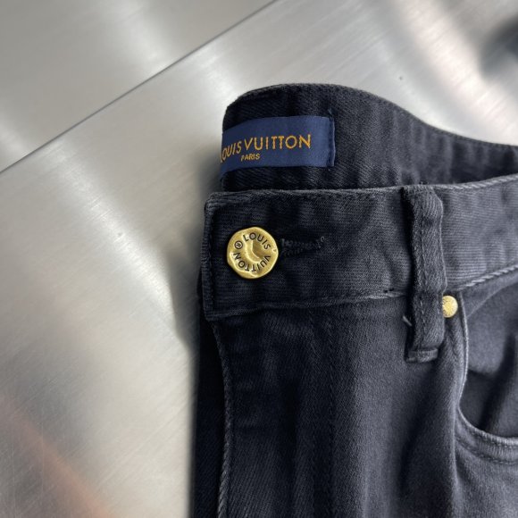 Louis Vuitton - Мужские штаны джинсы TJ_2710LV1 Louis Vuitton - Мужские штаны джинсы TJ_2710LV1