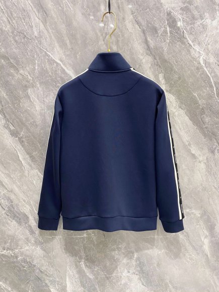 Moncler - Мужской спортивный костюм DF_2608MO4 Moncler - Мужской спортивный костюм DF_2608MO4