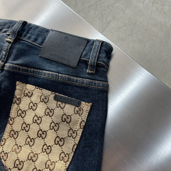 Gucci - Мужские штаны джинсы TJ_1411GU1 Gucci - Мужские штаны джинсы TJ_1411GU1