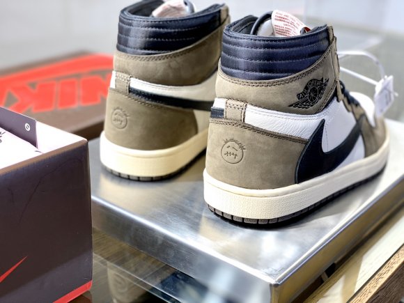 Nike Air Jordan 1 High OG Travis Scott Женские кроссовки RR_3011NI2 Nike Air Jordan 1 High OG Travis Scott Женские кроссовки RR_3011NI2
