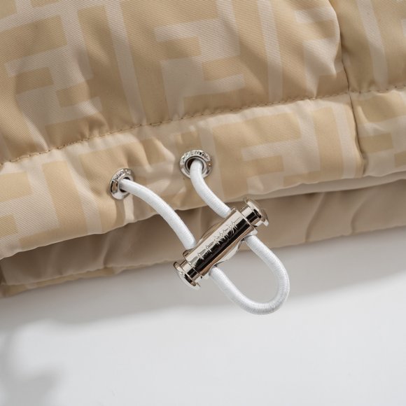 Fendi - Женская двусторонняя куртка пуховик ACE_0512FE3