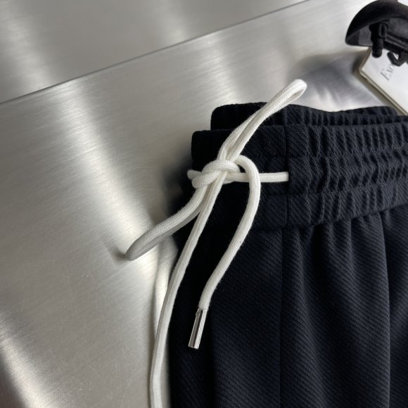 Burberry - Мужские шорты TJ_2105BU8 Burberry - Мужские шорты TJ_2105BU8