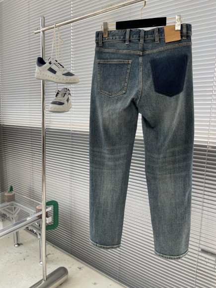 Maison Margiela MM6 - Мужские штаны джинсы TJ_1411MM2 Maison Margiela MM6 - Мужские штаны джинсы TJ_1411MM2