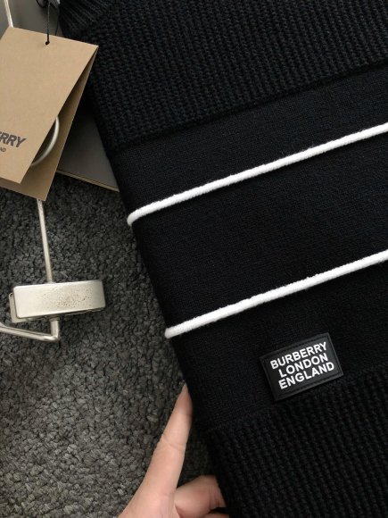 Burberry - Мужская кофта свитер DF_2711BU9 Burberry - Мужская кофта свитер DF_2711BU9