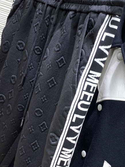 Louis Vuitton - Мужские спортивные брюки штаны TI_0209LV7 Louis Vuitton - Мужские спортивные брюки штаны TI_0209LV7
