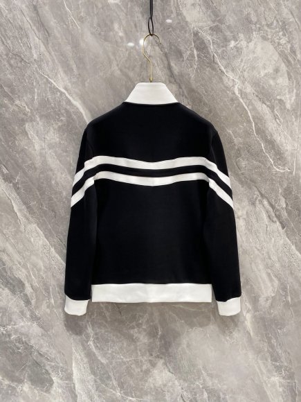 Louis Vuitton - Мужской спортивный костюм DF_2608LV6