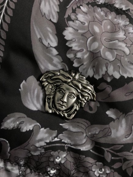 Dolce & Gabbana - Мужская куртка бомбер пуховик DF_2711DG10 Dolce & Gabbana - Мужская куртка бомбер пуховик DF_2711DG10