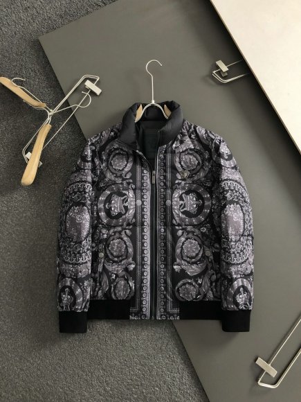 Dolce & Gabbana - Мужская куртка бомбер пуховик DF_2711DG10 Dolce & Gabbana - Мужская куртка бомбер пуховик DF_2711DG10