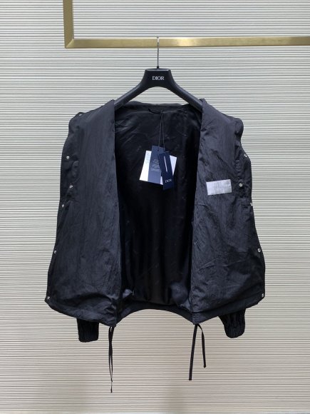 Dior - Мужская куртка ветровка TI_3007DI3