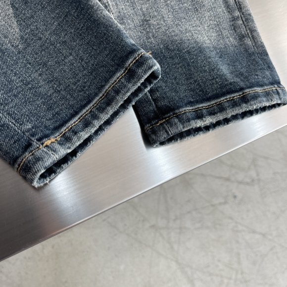 Dolce & Gabbana - Мужские штаны джинсы TJ_1411DG4 Dolce & Gabbana - Мужские штаны джинсы TJ_1411DG4