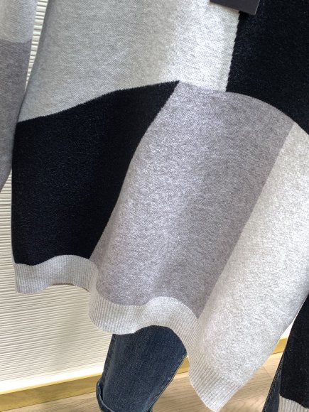 Versace - Мужская кофта свитер TI_0209VE9 Versace - Мужская кофта свитер TI_0209VE9