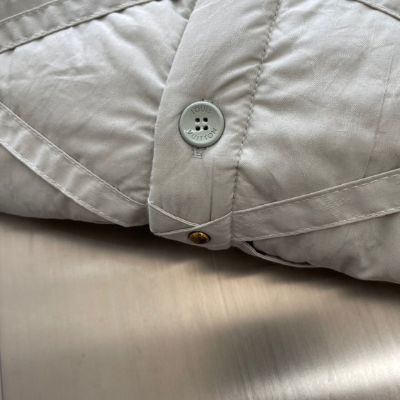 Louis Vuitton - Мужская стеганая куртка TJ_3010LV Louis Vuitton - Мужская стеганая куртка TJ_3010LV