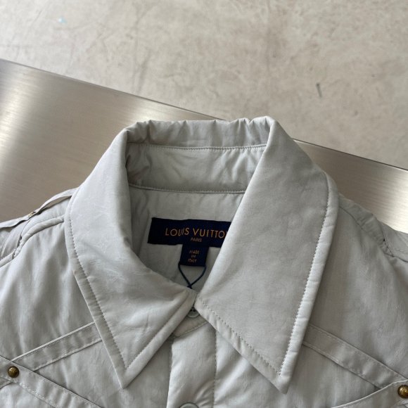 Louis Vuitton - Мужская стеганая куртка TJ_3010LV Louis Vuitton - Мужская стеганая куртка TJ_3010LV