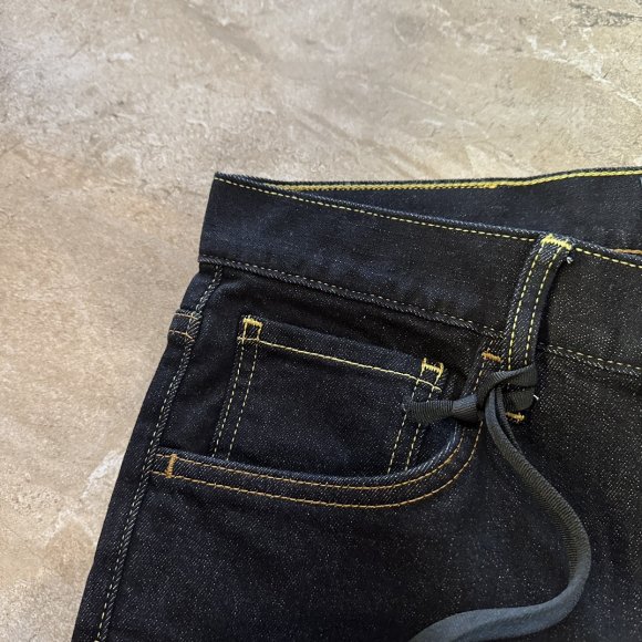 Moncler - Мужские штаны джинсы MI_1803MO7 Moncler - Мужские штаны джинсы MI_1803MO7