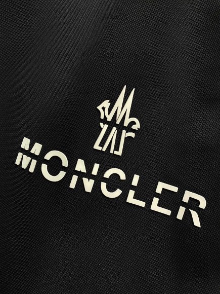 Moncler - Мужской спортивный костюм DF_2608MO8