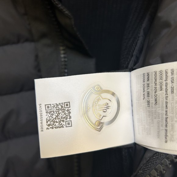 Moncler - Мужская кофта куртка KN_1510MO5 Moncler - Мужская кофта куртка KN_1510MO5