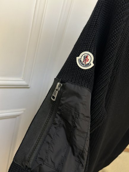 Moncler - Мужская кофта куртка KN_1510MO5 Moncler - Мужская кофта куртка KN_1510MO5