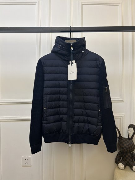 Moncler - Мужская кофта куртка KN_1510MO5 Moncler - Мужская кофта куртка KN_1510MO5