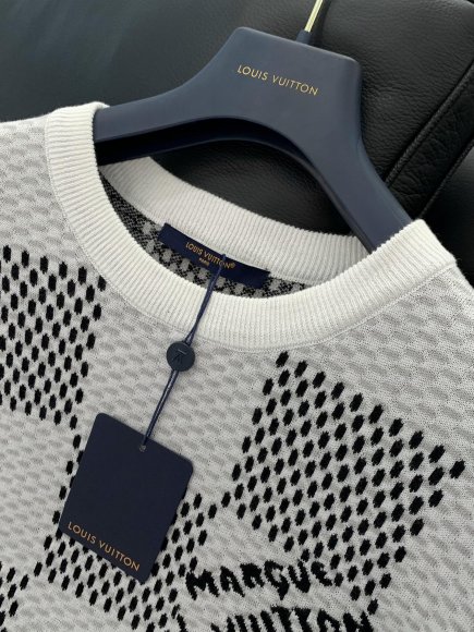 Louis Vuitton - Мужская футболка майка TI_1701LV15