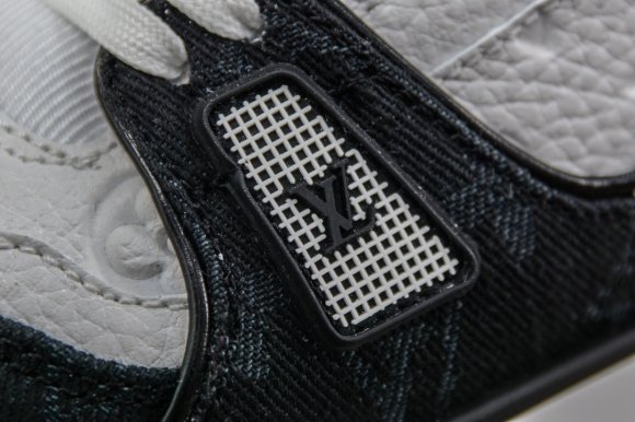 Louis Vuitton - Мужские кроссовки PH_2104LV1 Louis Vuitton - Мужские кроссовки PH_2104LV1